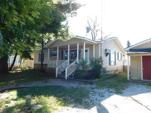 5711 Wellington Way, Grayling, MI 49738