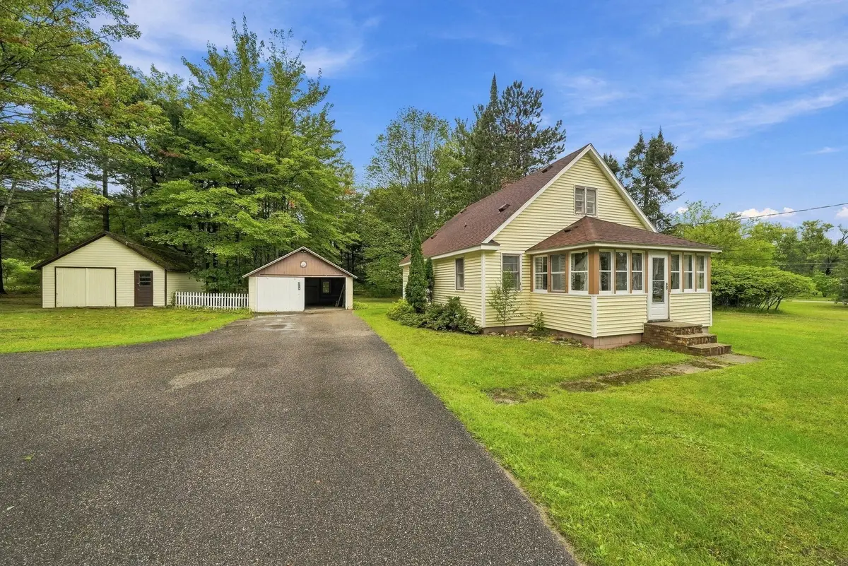 106 Marquette Avenue, Houghton Lake, MI 48629 - #1