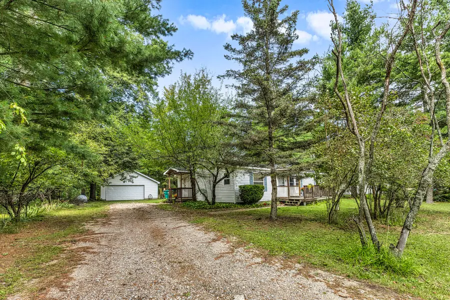 205 Deer Run Boulevard, Prudenville, MI 48651 - #2