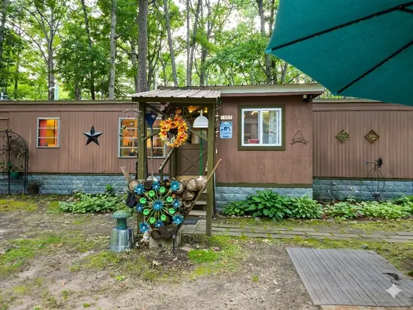1357 E Grand Boulevard, Topinabee, MI 49791