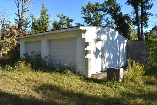 5780 Bear Lake Road, Johannesburg, MI 49751