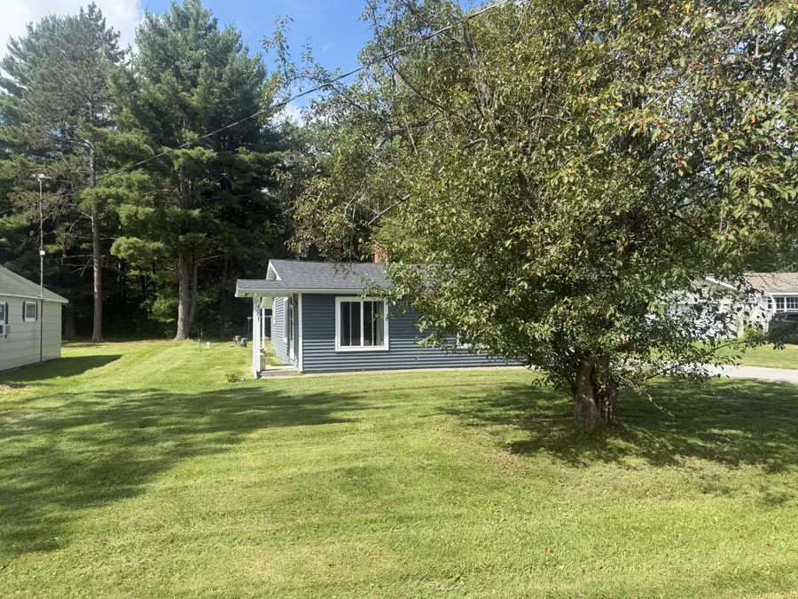 4901 River Road, Houghton Lake, MI 48629 - #2