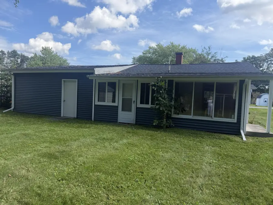 4901 River Road, Houghton Lake, MI 48629 - #3