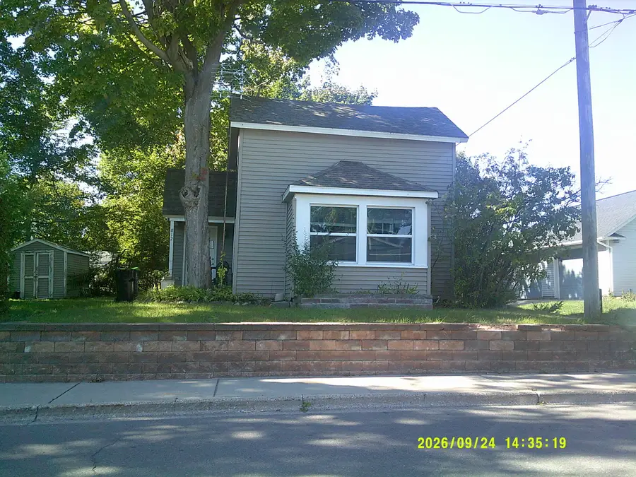 812 Maple Street, Petoskey, MI 49770 - #2