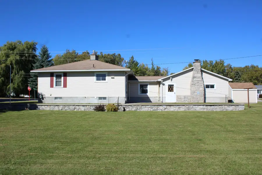519 Avery Street, Alpena, MI 49707 - #3