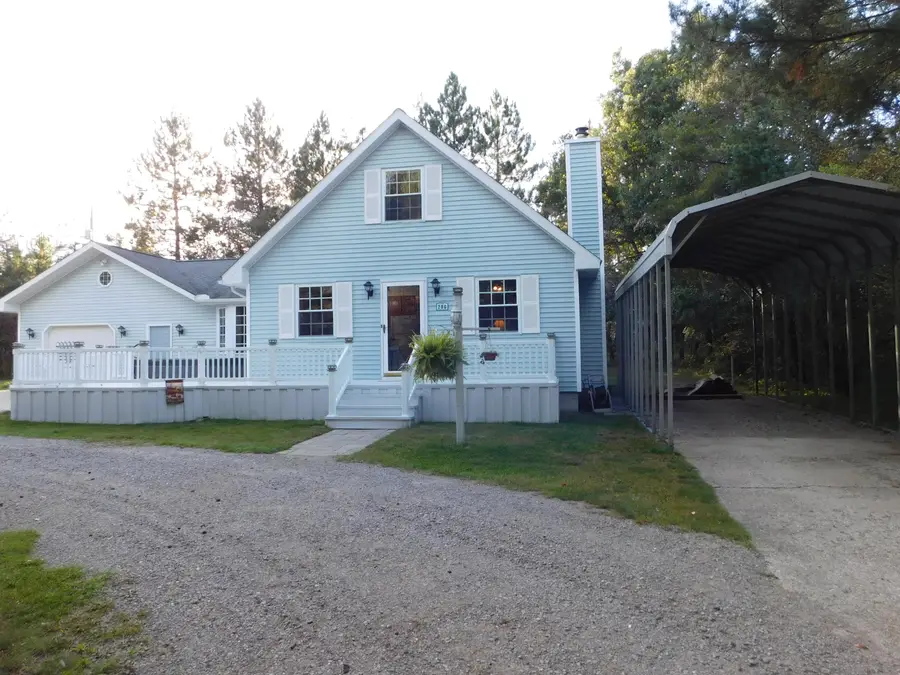 286 E M-72 Highway, Grayling, MI 49738 - #2