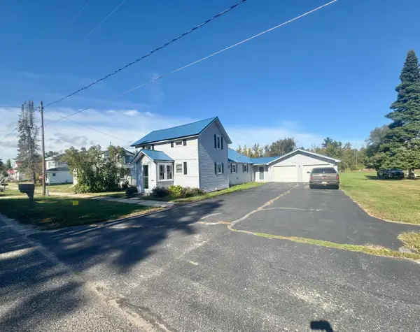 615 Duncan Avenue, Cheboygan, MI 49721