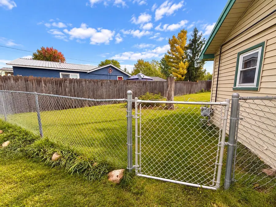 1604 Otsego Road, Saint Helen, MI 48656 - #3
