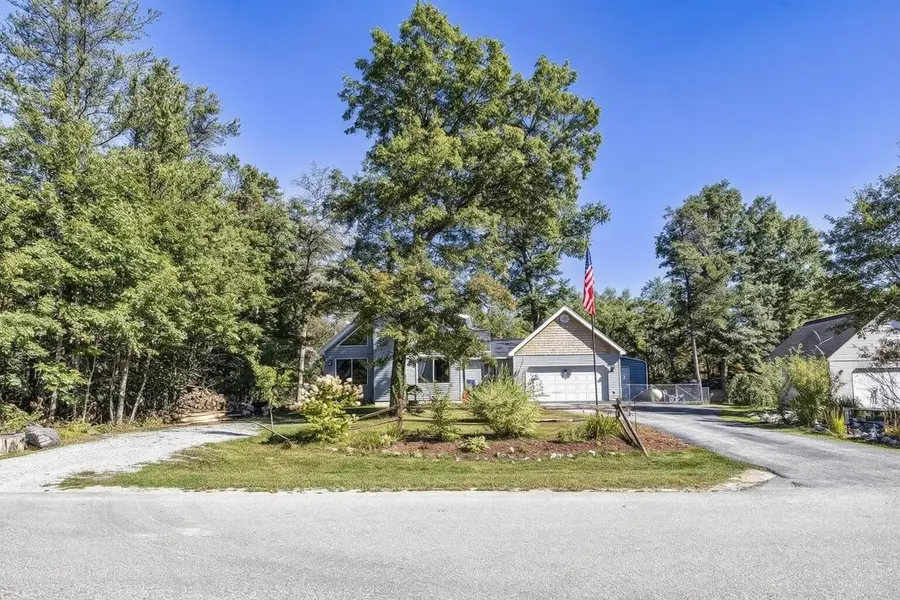 11351 Burton Way, Roscommon, MI 48653 - #3