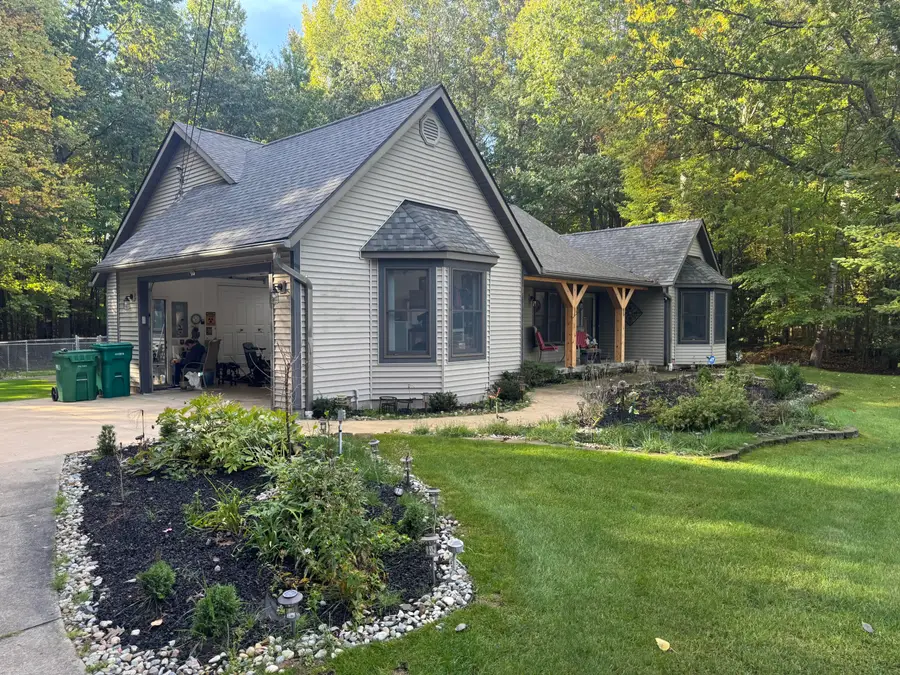 1601 Lake James Drive, Prudenville, MI 48651 - #3