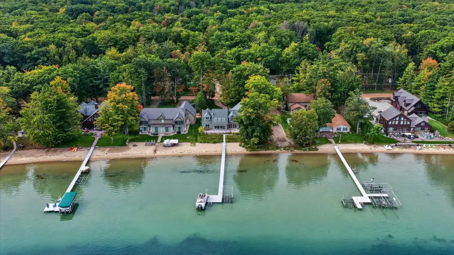 238 Lakeshore Drive, Roscommon, MI 48653 - #3