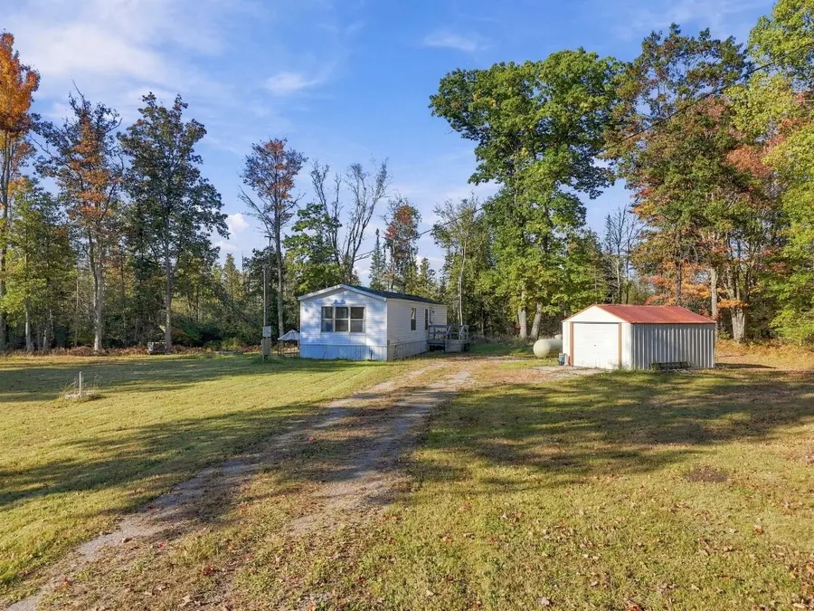 349 Country Court, Houghton Lake, MI 48629 - #3
