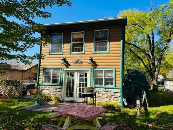 12826 W Shore Drive, Houghton Lake, MI 48629