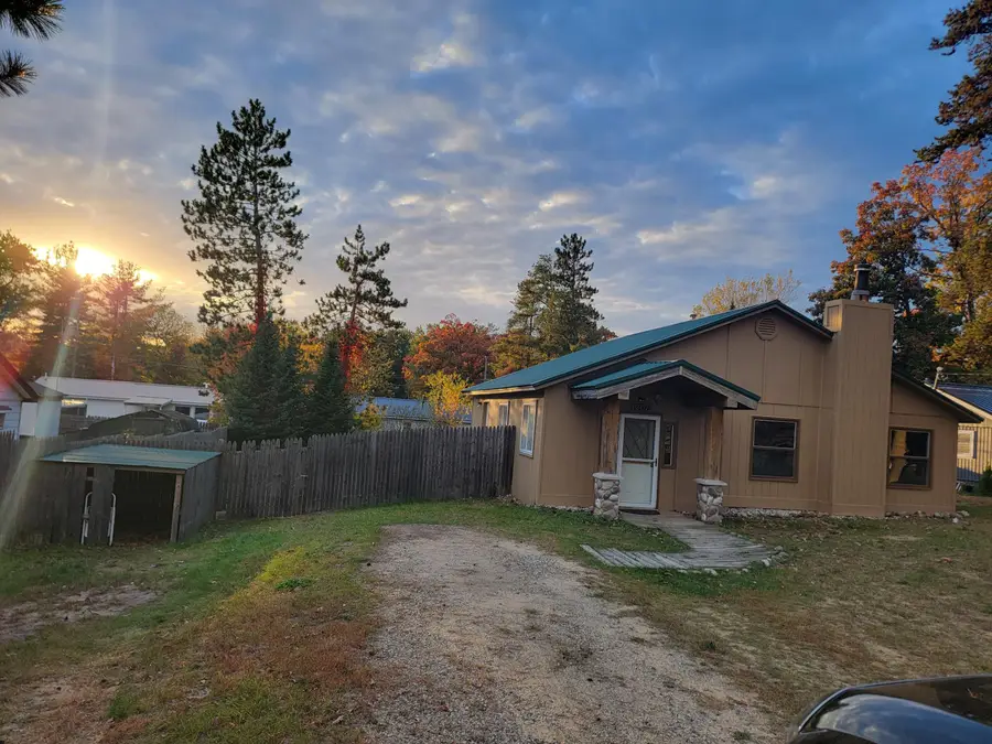 1207 Hollywood Drive, Saint Helen, MI 48656 - #2