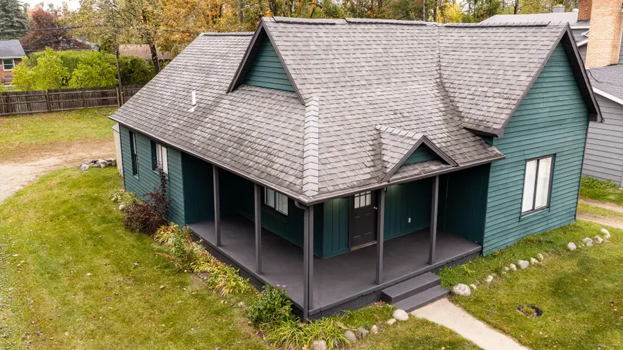 511 E Main Street, Gaylord, MI 49735 - #2