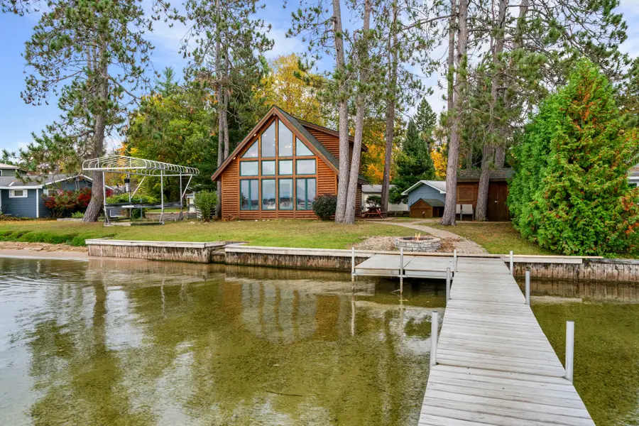 3402 W Lynn Drive, Indian River, MI 49749 - #3
