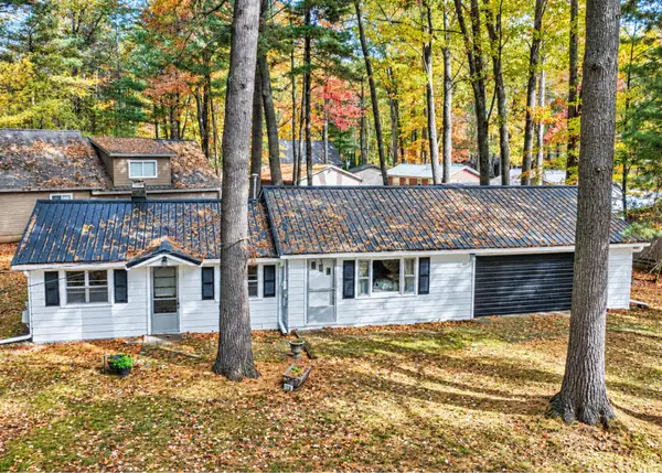140 Oneida Drive, Houghton Lake, MI 48629