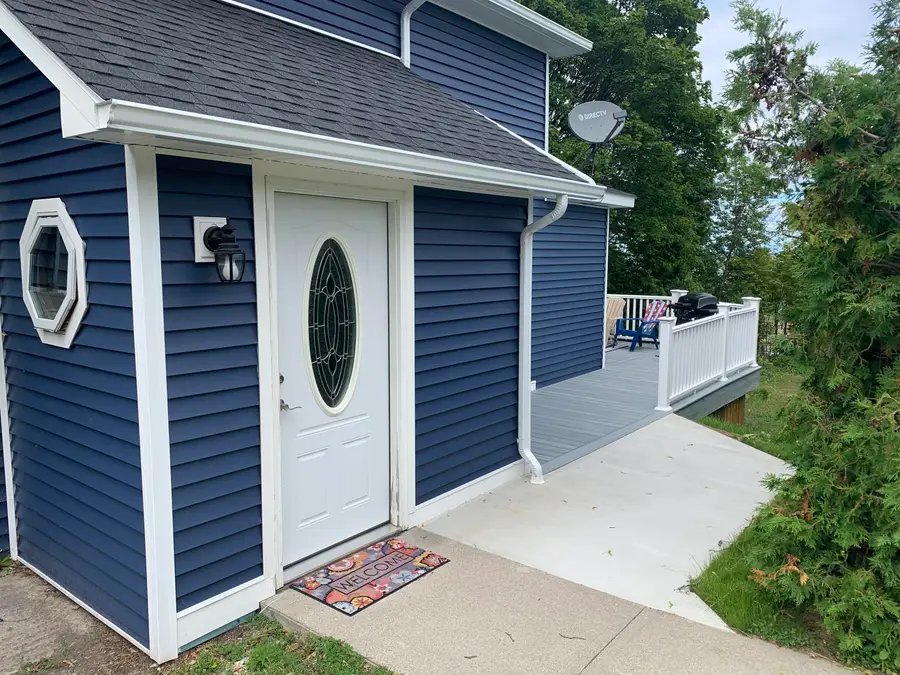 121 Fitch Street, Saint Ignace, MI 49781 - #3