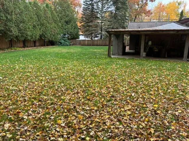 7484 E Houghton Lake Drive, Houghton Lake, MI 48629 - #2