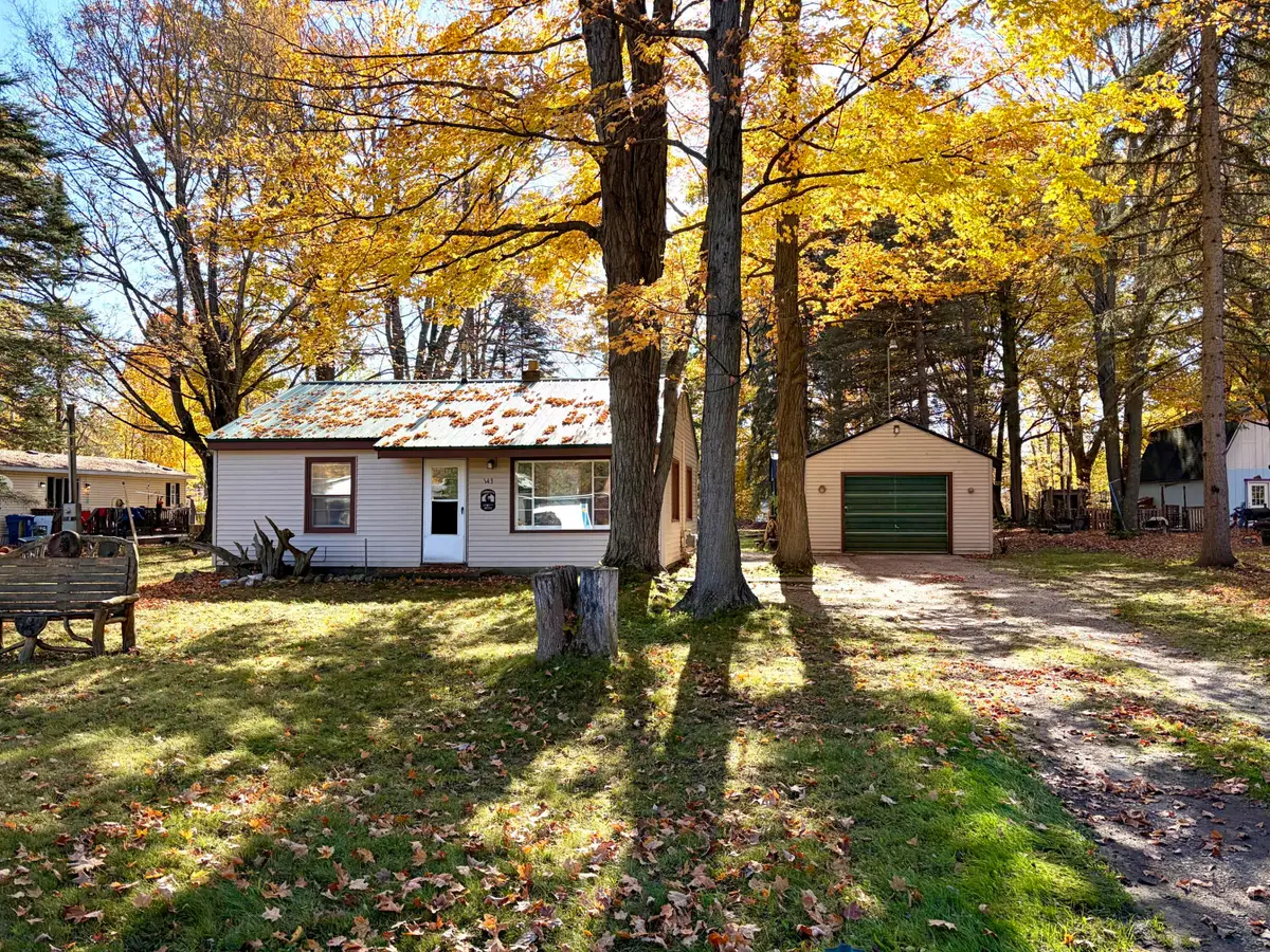143 Victory Road, Houghton Lake, MI 48629 - #1