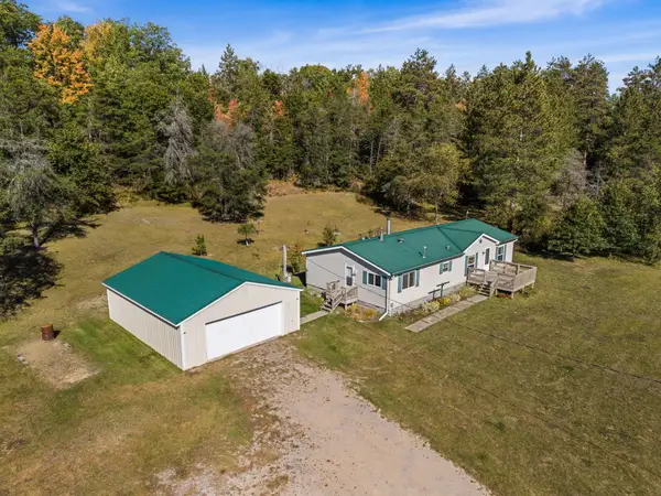 3884 Griffin Road, Lewiston, MI 49756