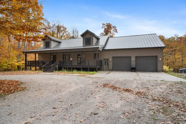 10263 Wildwood Road, Alanson, MI 49706