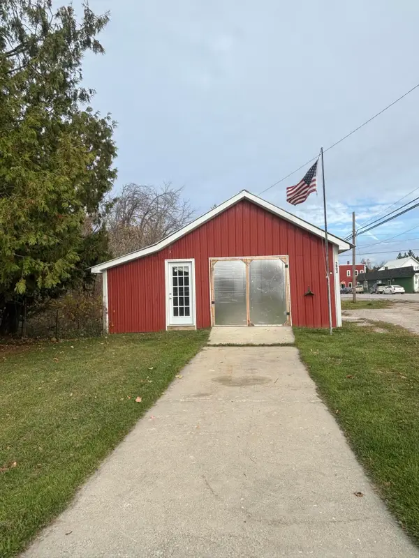 3802 S 1st Street, Onaway, MI 49765