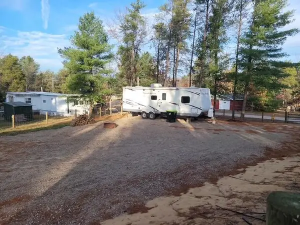 9506 En Da Win, St. Helen, MI 48656