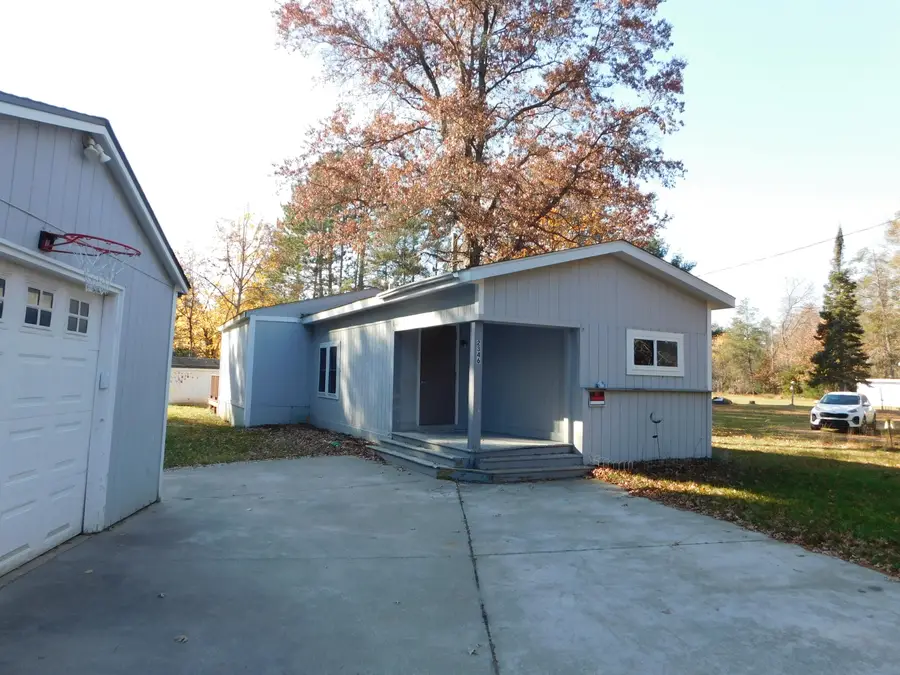 2346 E Pioneer Road, Roscommon, MI 48653 - #2