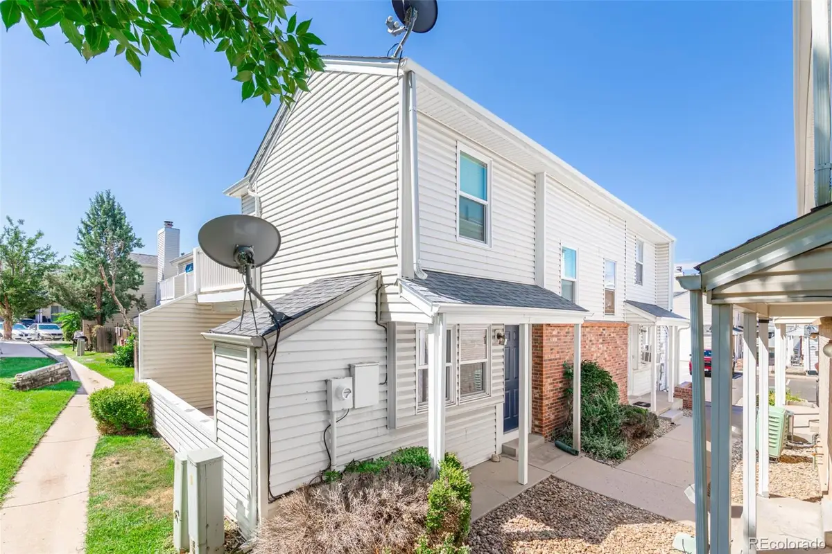 972 S Pitkin Court, Aurora, CO 80017 - Image #1