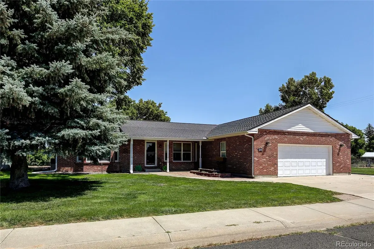 200 E 6th Street, Flagler, CO 80815 - Image #1