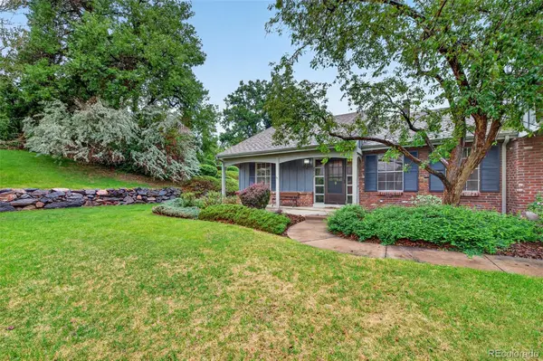 8672 E Amherst Drive #F, Denver, CO 80231