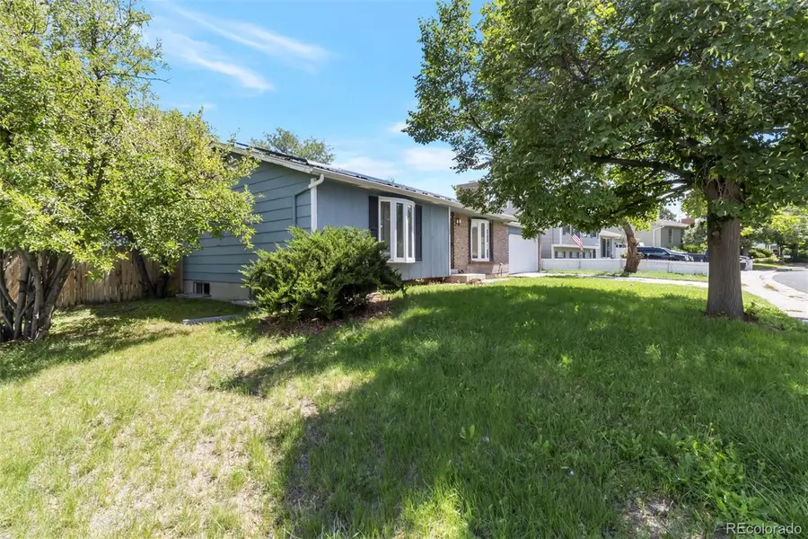 1204 S Salida Way, Aurora, CO 80017 - Image #2