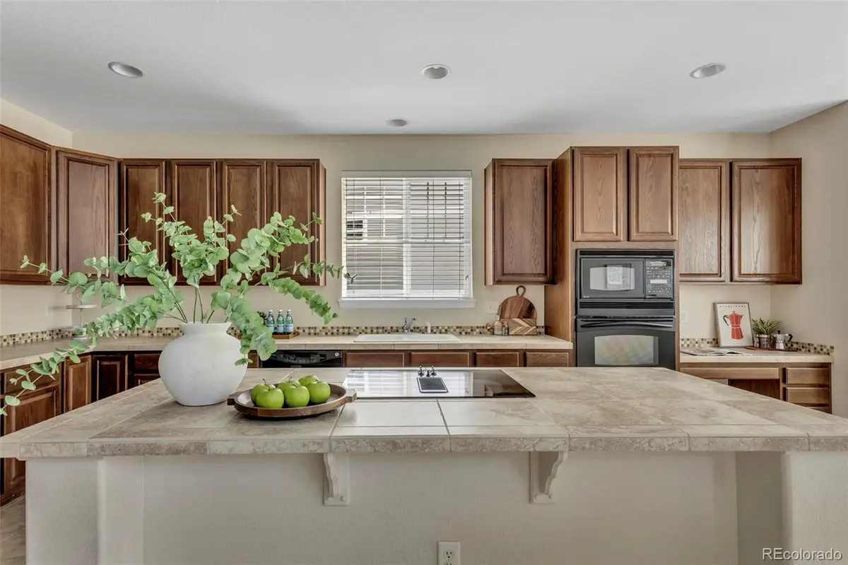 22245 E Glasgow Place, Aurora, CO 80016 - #1