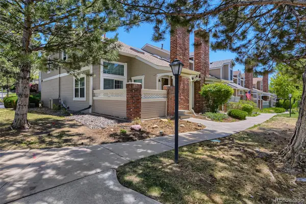 2892 W Long Circle #B, Littleton, CO 80120