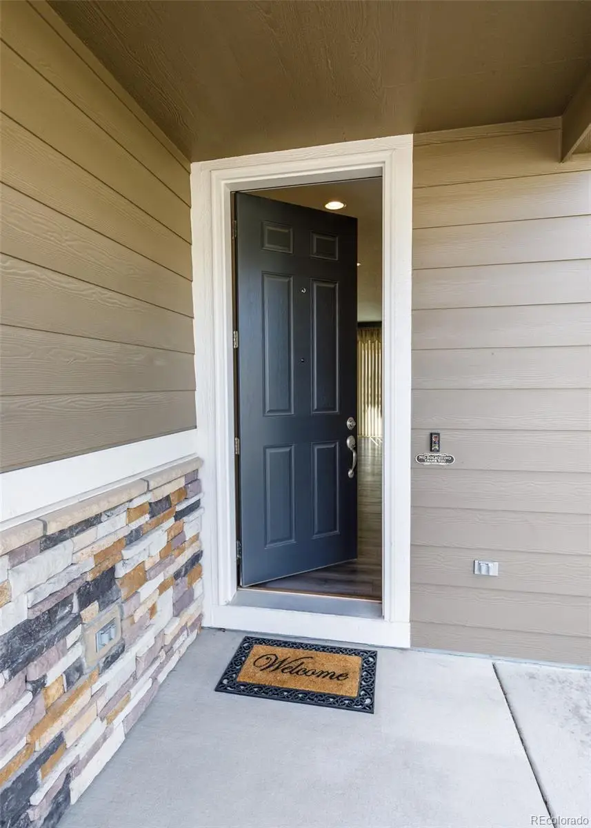 81 S Edge Cliff Street, Castle Rock, CO 80104 - #3