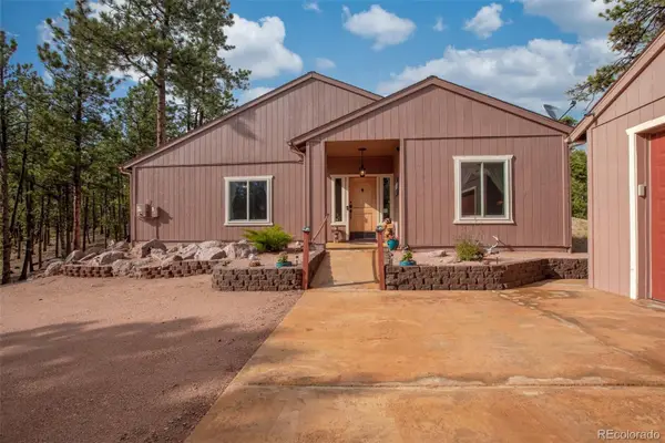 16 Rainier Circle, Florissant, CO 80816