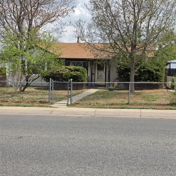 1774 Havana Street, Aurora, CO 80010