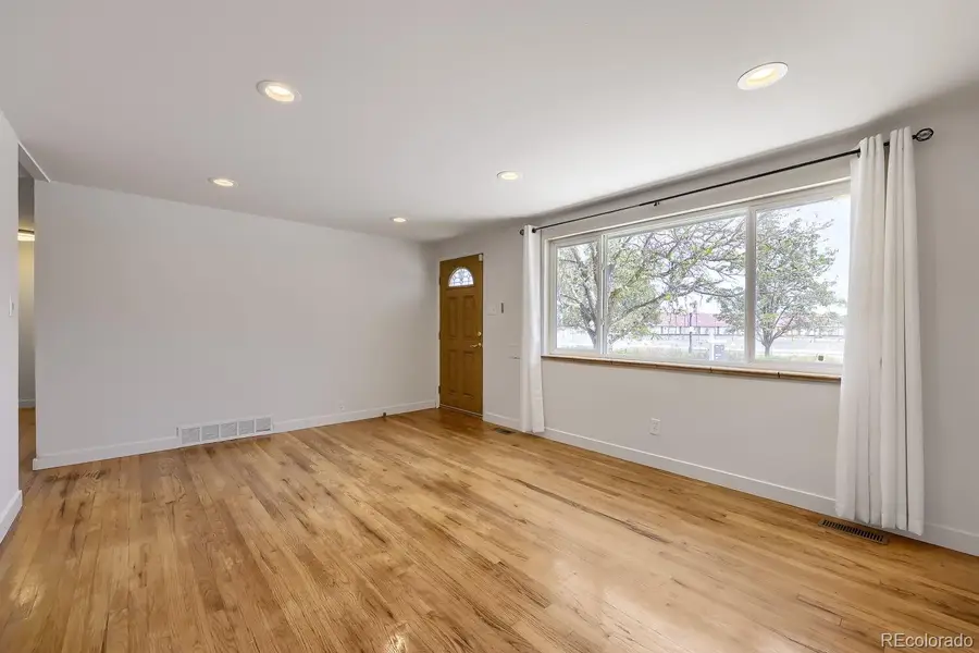 1640 Buchtel Boulevard, Denver, CO 80210 - #2
