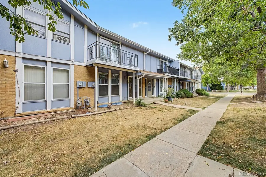 11822 E Canal Drive, Aurora, CO 80011 - #2