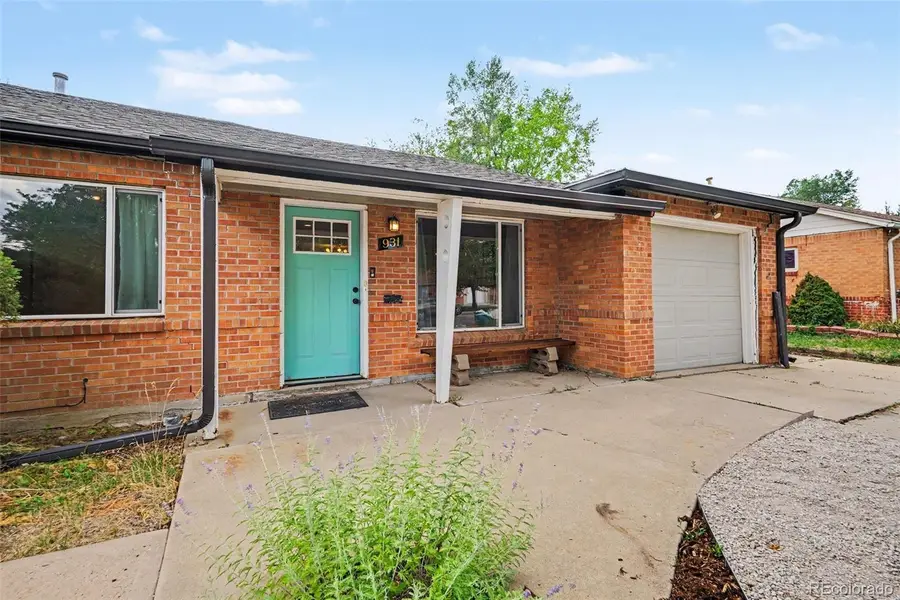 931 Tucson Street, Aurora, CO 80011 - #2