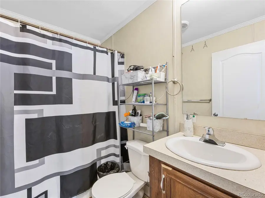 1666 Eisenhower Way, Aurora, CO 80011 - Image #2
