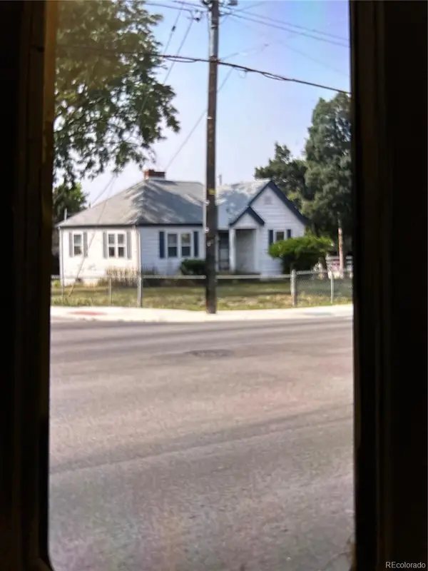 5804 64th Avenue, Arvada, CO 80003