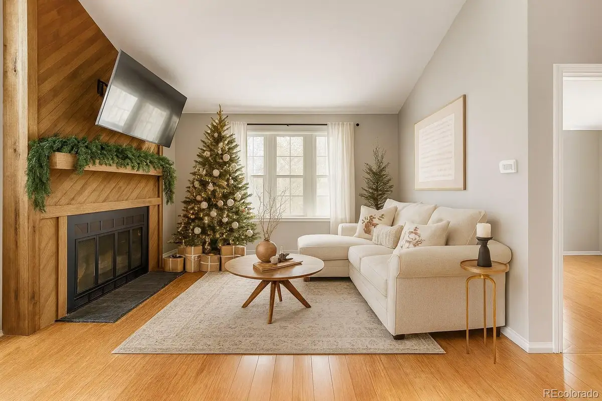 16953 E Whitaker Drive #F, Aurora, CO 80015 - Image #1