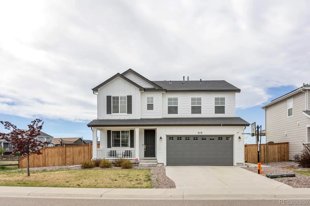 919 N Undergrove Way, Aurora, CO 80018 - #1