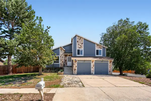 944 S Uravan Street, Aurora, CO 80017