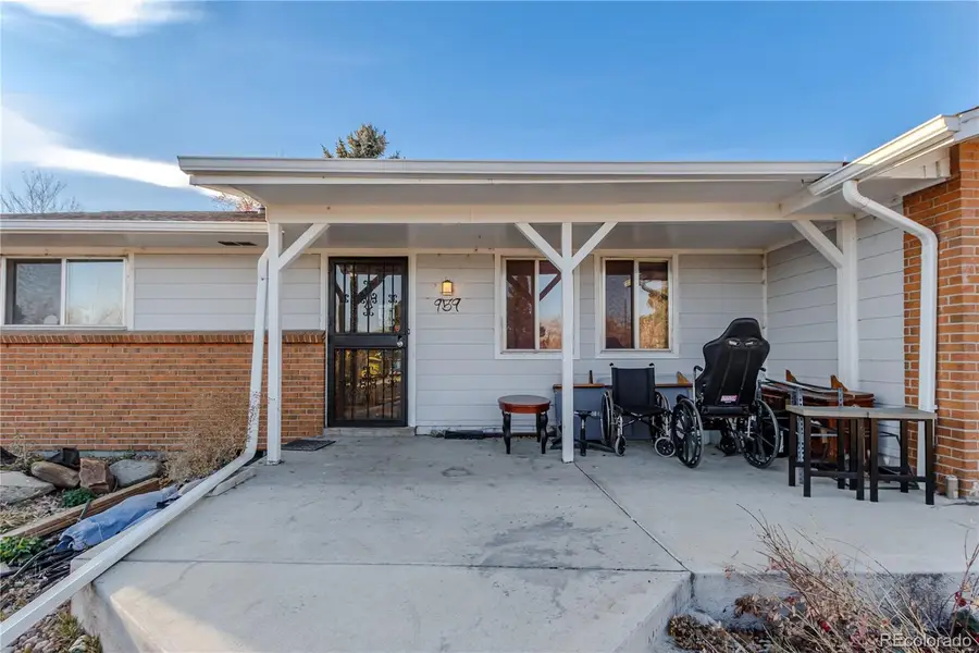 959 S Johnson Way, Lakewood, CO 80226 - Image #3