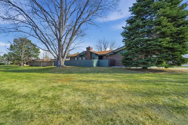 7472 W Cedar Circle, Lakewood, CO 80226