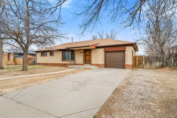 2228 Newark Street, Aurora, CO 80010