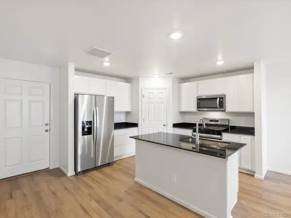 21256 E 65th Drive, Aurora, CO 80019
